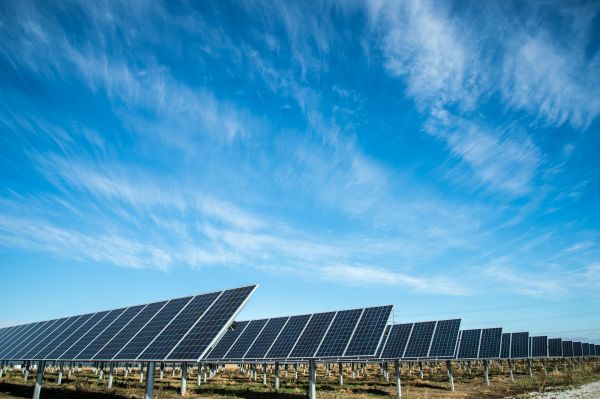 Top 5 avantages des panneaux solaires pour économiser l'énergie